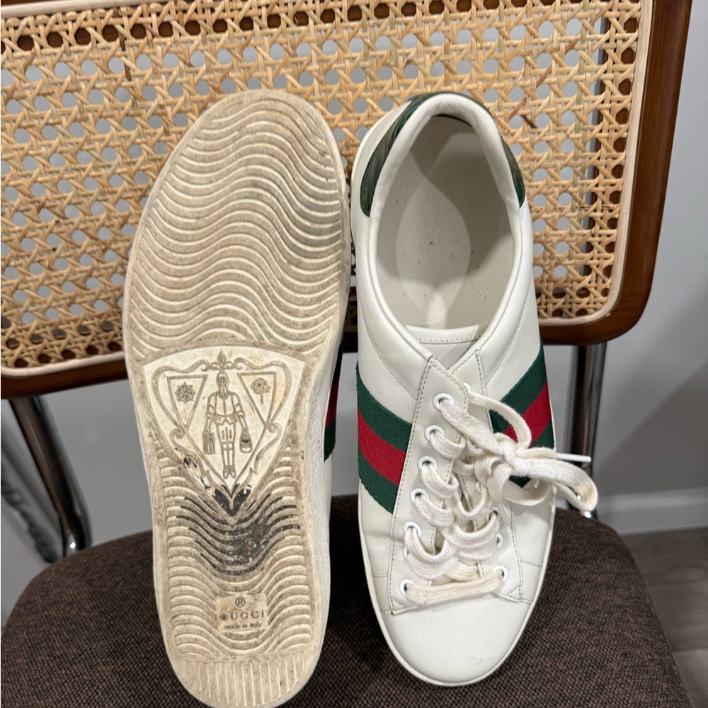 Gucci White Sneakers with Green and Red Accents